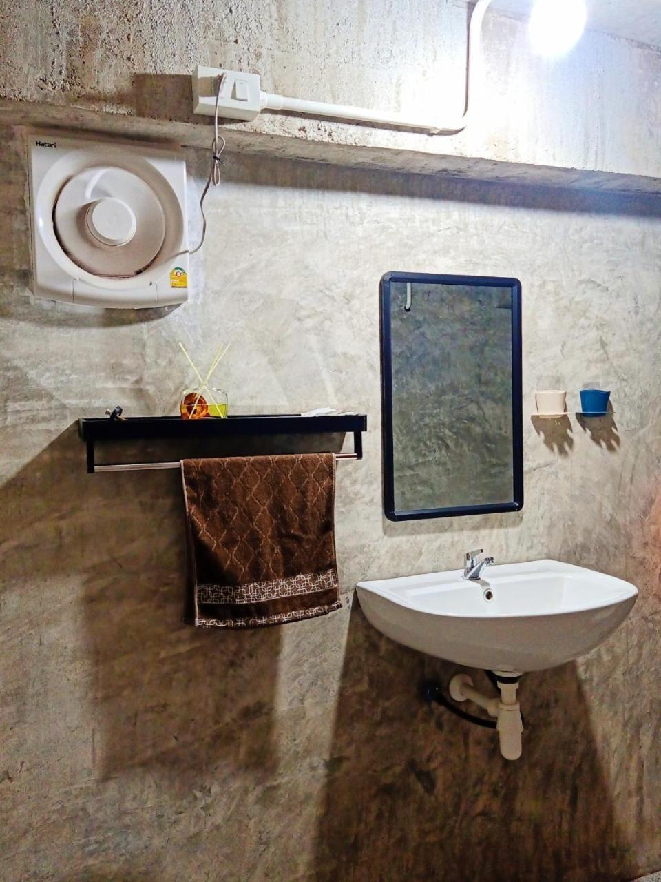 Gj Tour Apartment Pang Mapha Екстериор снимка